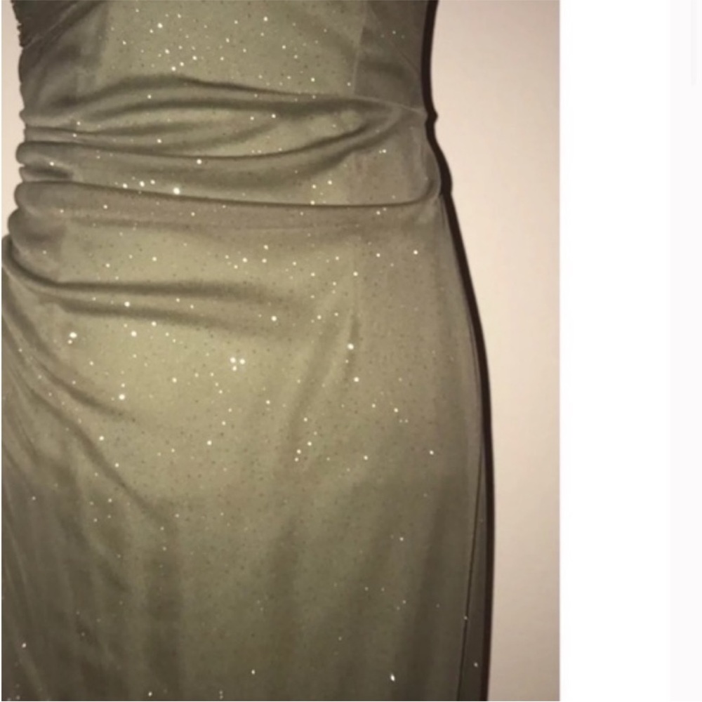 NWT Betsy & Adam One Shoulder Gold Embellished Evening Gown Dress - Picture 8 of 10